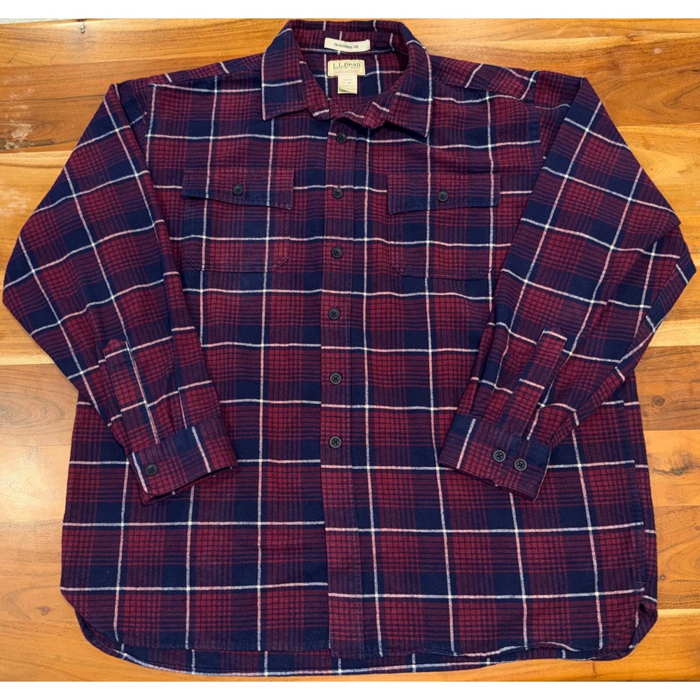 LL Bean Chamois Cloth Shirt Mens XL Red Navy Plaid Traditional Fit Flannel